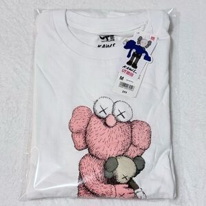 New KAWS x Uniqlo Pink BFF T-shirt Medium